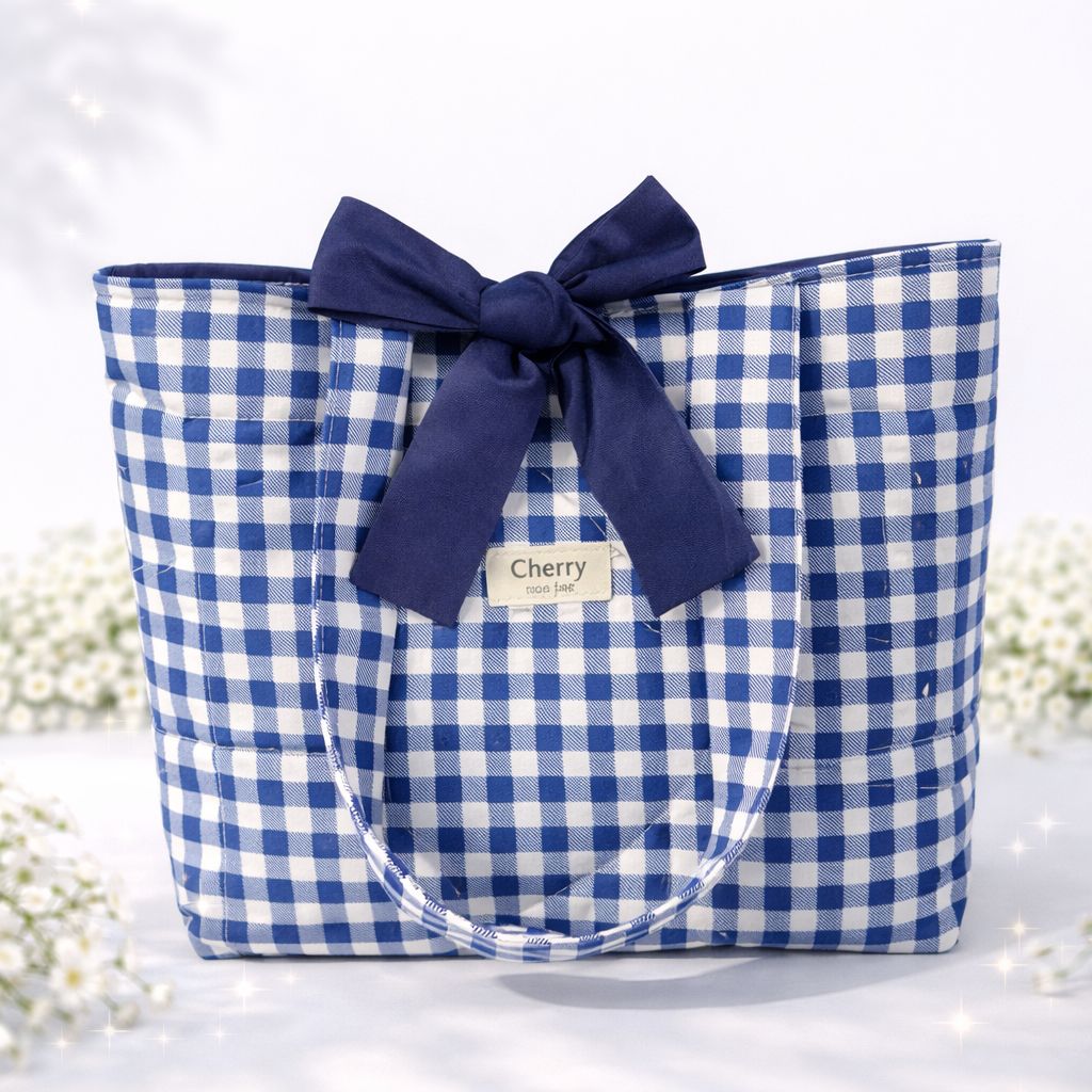 Fiyonklu Mavi Beyaz Pötikareli Kumaş Tote Çanta | Şık ve Kullanışlı