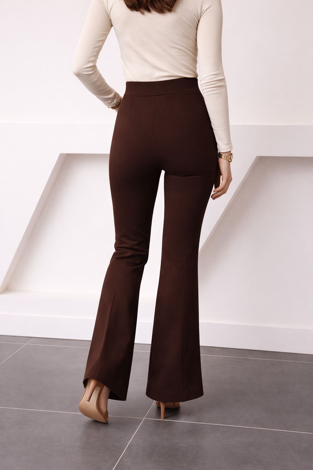 TREND TOPARLAYICI İSPANYOL PAÇA ESNEK KUMAŞ TAYT PANTOLON