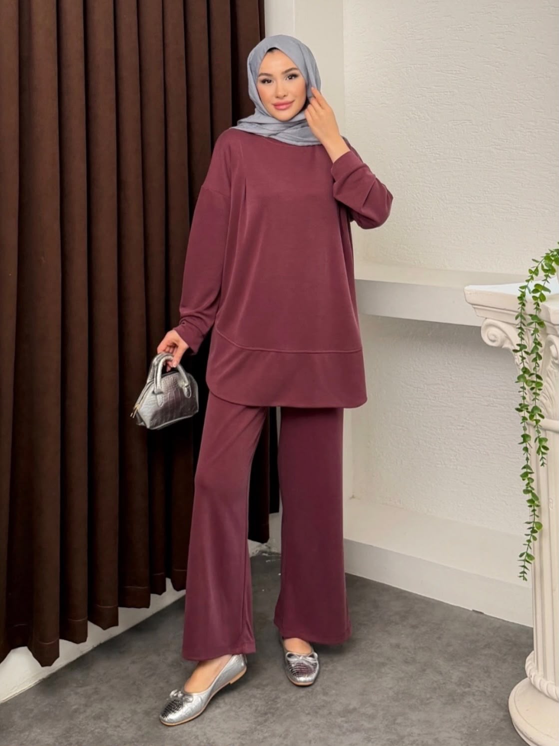 Kadın Tesettür İkili Takım Oversize Tunik ve Bol Paça Pantolon Rahat Günlük Takım